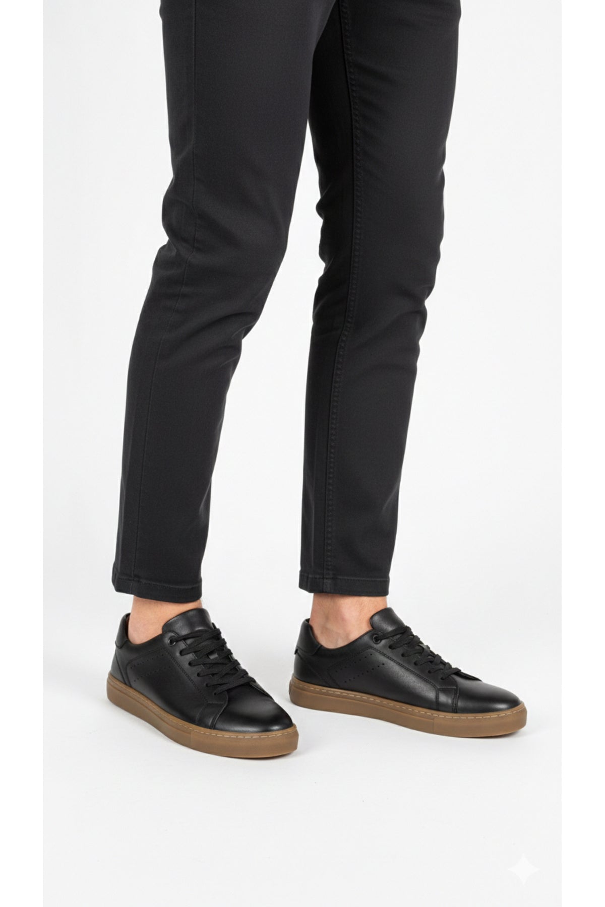 % 100 HAKİKİ DERİ SİYAH SNEAKER ERKEK GÜNLÜK AYAKKABI MRT0402261239